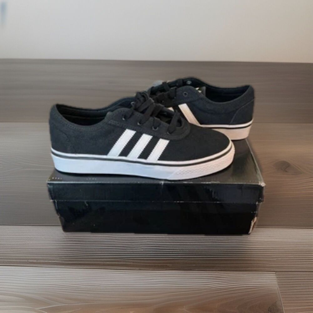 Size 7 - Women’s Adidas Adi Ease Core Black Cloud White Low Top Silhouette
